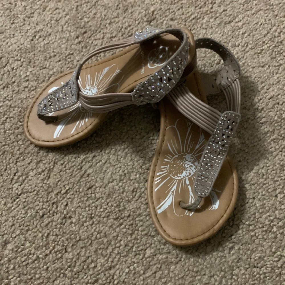Kids shoes size 10